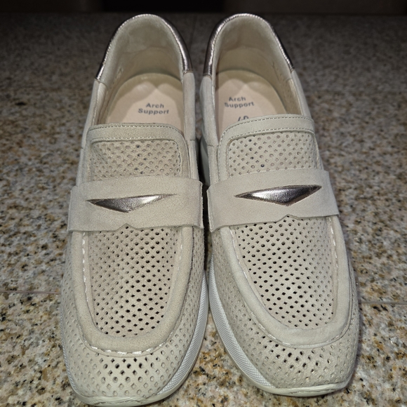 Women's Softwave Beige Loafers - Picture 2 of 4